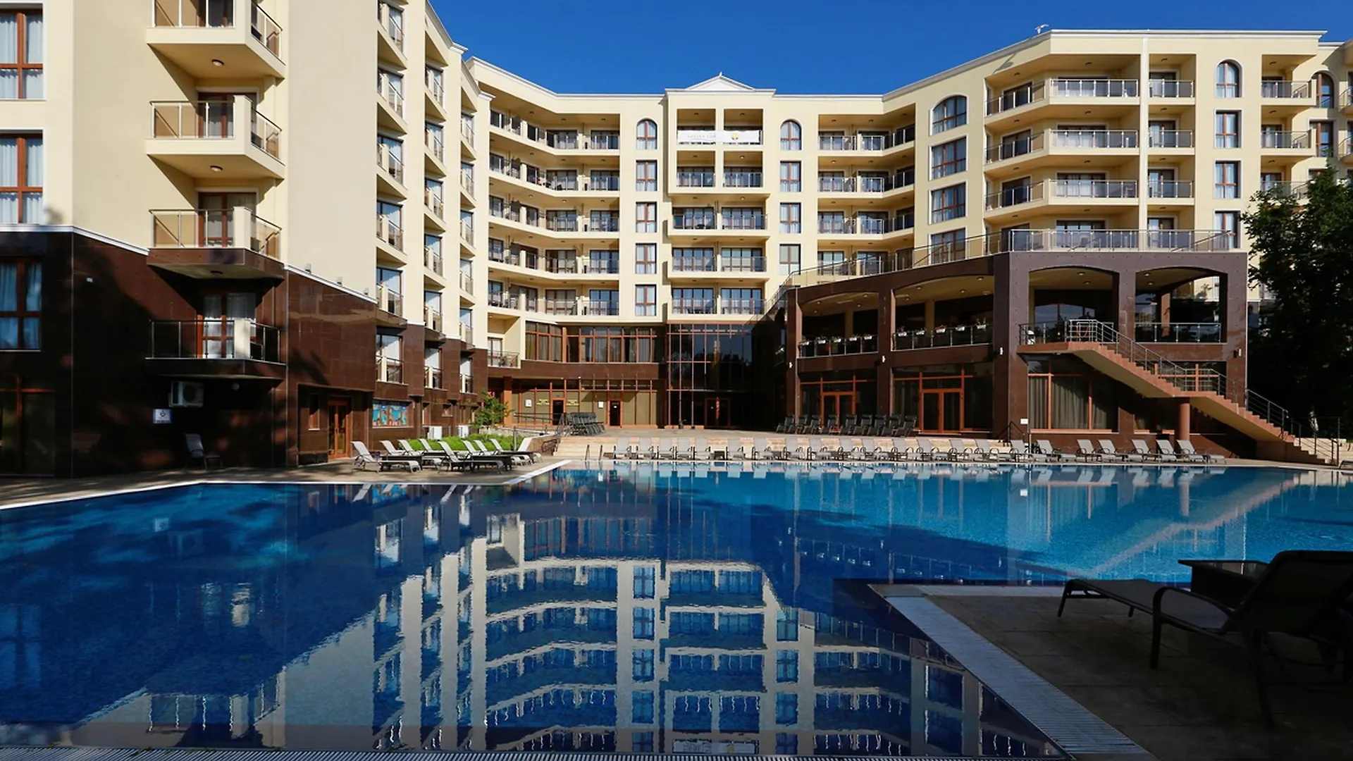 3- Room Apartment In Golden Line Golden Sands