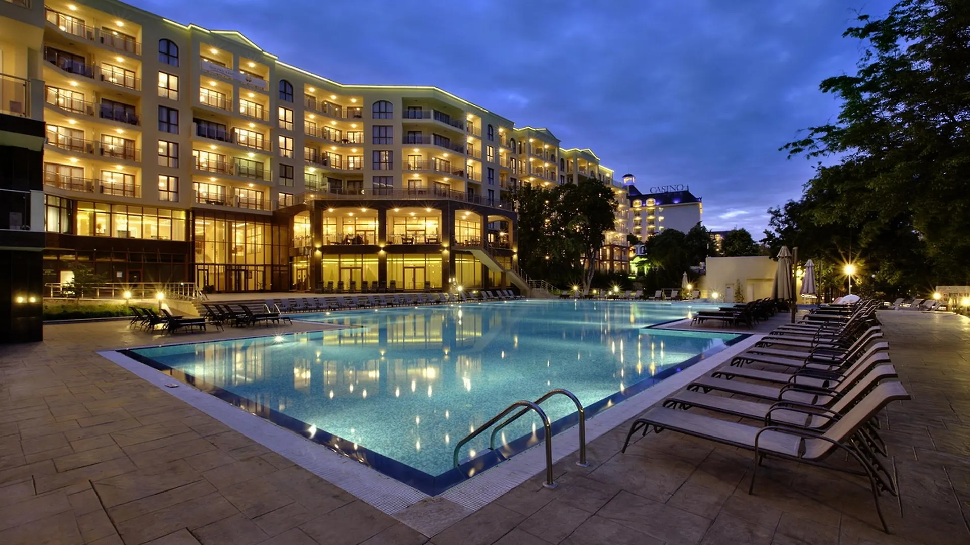 3- Room Apartment In Golden Line Golden Sands